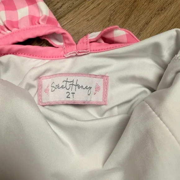 Sweet Honey Pink and Teal Starfish Ruffle One-Piece Swimsuit 2T - Picture 7 of 7